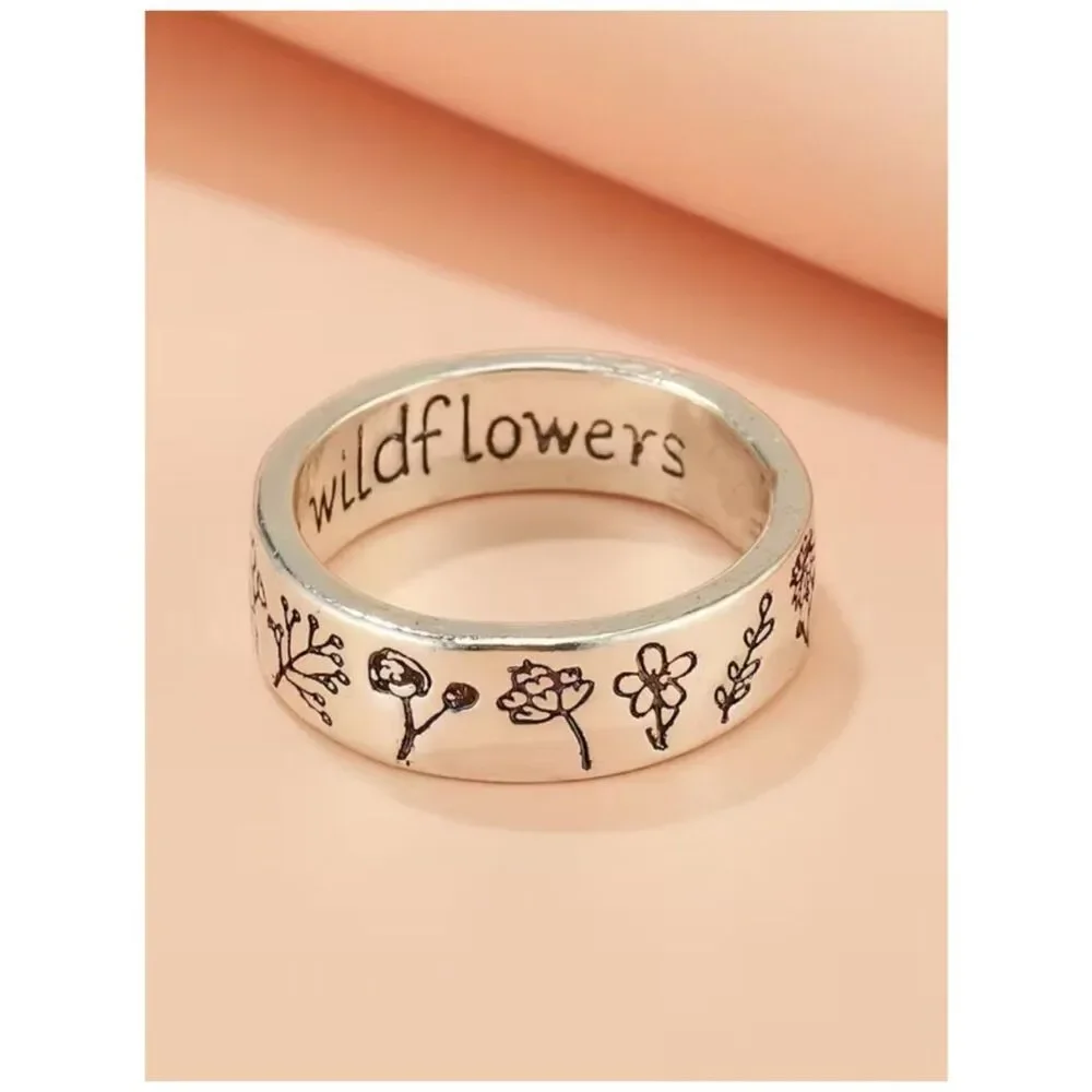 NWT Boho Wildflower Engraved Band Ring Dandelion Floral Flower Inscribed